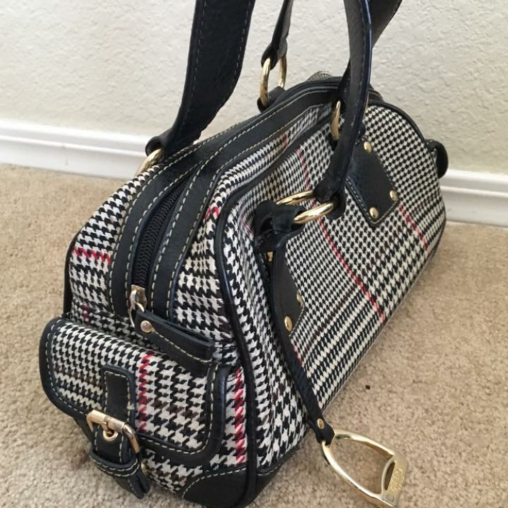 CHAPS Purse - Picture 2 of 3